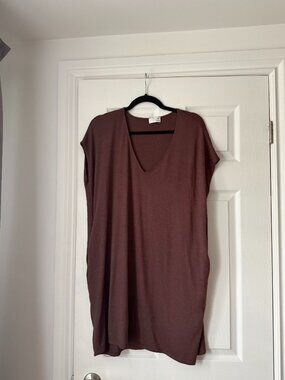 Wilfred Free V-Neck Mini Dress - Brown